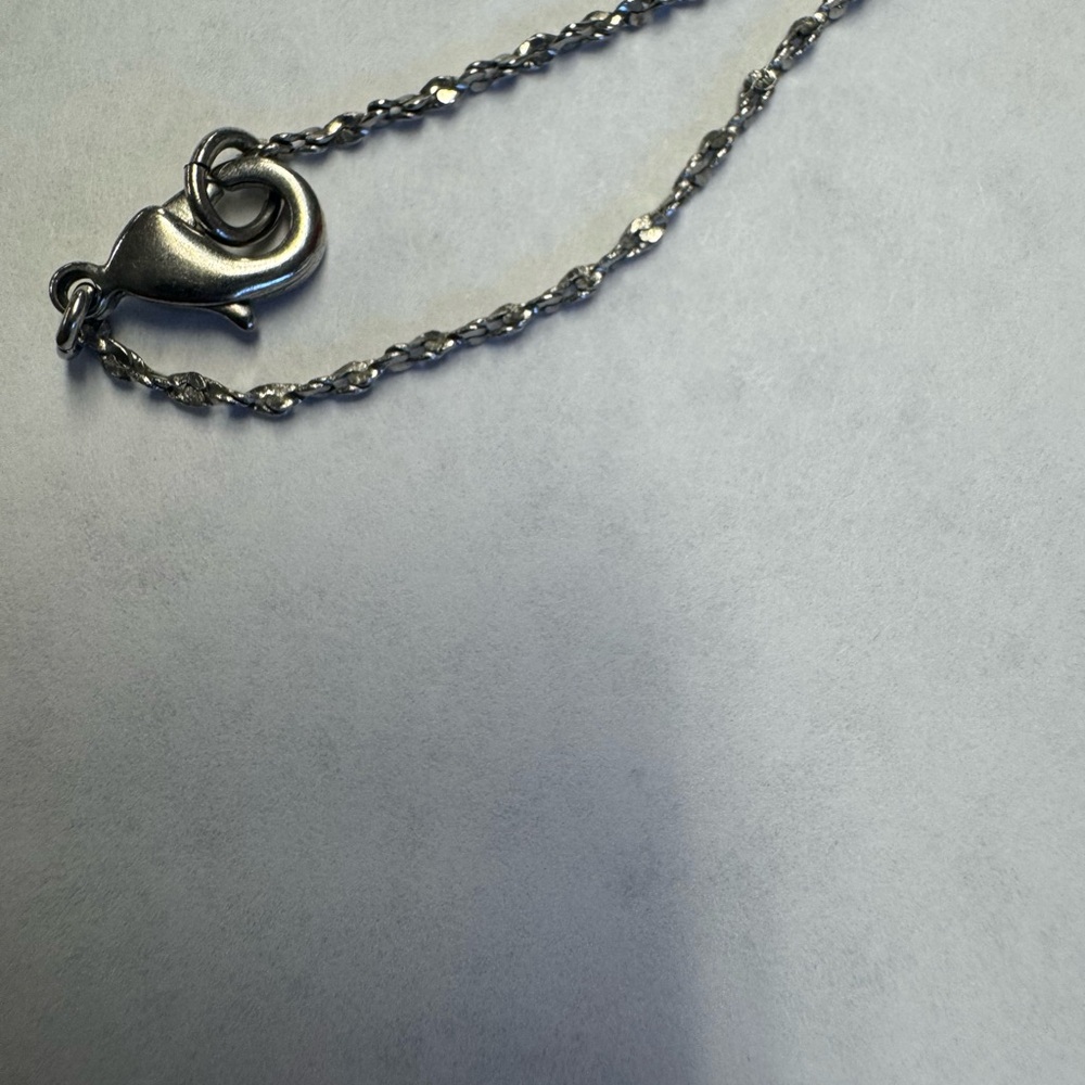 AVON Nina Ricci birthstone necklace - Picture 3 of 5